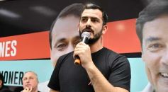 Foto de la galería: Junto a la militancia, el Peronismo Renovador celebró el Dia de la Lealtad