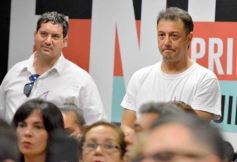 Foto de la galería: Junto a la militancia, el Peronismo Renovador celebró el Dia de la Lealtad