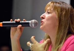 Foto de la galería: Junto a la militancia, el Peronismo Renovador celebró el Dia de la Lealtad