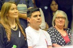 Foto de la galería: Junto a la militancia, el Peronismo Renovador celebró el Dia de la Lealtad