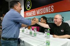 Foto de la galería: Junto a la militancia, el Peronismo Renovador celebró el Dia de la Lealtad