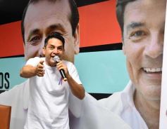 Foto de la galería: Junto a la militancia, el Peronismo Renovador celebró el Dia de la Lealtad