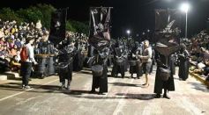 Foto de la galería: Sigue la fiesta: más postales de lo que fue la primera noche de la estudiantina