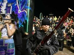 Foto de la galería: Sigue la fiesta: más postales de lo que fue la primera noche de la estudiantina