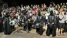 Foto de la galería: Sigue la fiesta: más postales de lo que fue la primera noche de la estudiantina