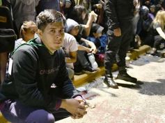 Foto de la galería: Sigue la fiesta: más postales de lo que fue la primera noche de la estudiantina