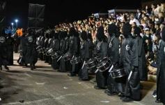 Foto de la galería: Sigue la fiesta: más postales de lo que fue la primera noche de la estudiantina