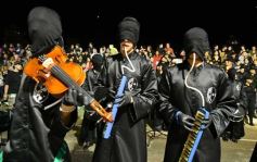 Foto de la galería: Sigue la fiesta: más postales de lo que fue la primera noche de la estudiantina