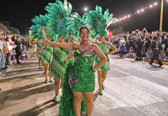 Foto de la galería: Sigue la fiesta: más postales de lo que fue la primera noche de la estudiantina