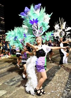 Foto de la galería: Sigue la fiesta: más postales de lo que fue la primera noche de la estudiantina