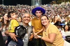 Foto de la galería: Junto a una multitud presente, Abel Pintos volvió a deslumbrar en la capital misionera