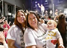 Foto de la galería: Junto a una multitud presente, Abel Pintos volvió a deslumbrar en la capital misionera