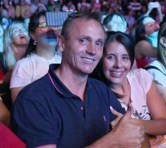 Foto de la galería: Junto a una multitud presente, Abel Pintos volvió a deslumbrar en la capital misionera