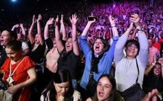 Foto de la galería: Junto a una multitud presente, Abel Pintos volvió a deslumbrar en la capital misionera