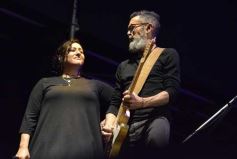 Foto de la galería: Junto a una multitud presente, Abel Pintos volvió a deslumbrar en la capital misionera