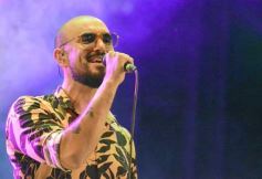 Foto de la galería: Junto a una multitud presente, Abel Pintos volvió a deslumbrar en la capital misionera