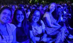 Foto de la galería: Junto a una multitud presente, Abel Pintos volvió a deslumbrar en la capital misionera