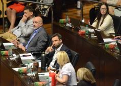 Foto de la galería: Legislatura Provincial: Diputados aprobaron la creación del Municipio de Fracrán