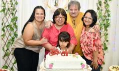 Foto de la galería: Con fiesta sorpresa incluida, Teresa Montiel recibió y compartió su feliz cumpleaños