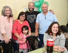 Foto de la galería: Con fiesta sorpresa incluida, Teresa Montiel recibió y compartió su feliz cumpleaños