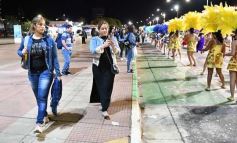 Foto de la galería: Con gran energía estudiantil y la hinchada a pleno: la estudiantina vivió su última noche de calle