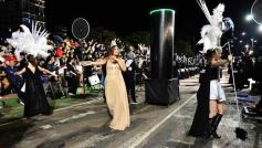 Foto de la galería: Con gran energía estudiantil y la hinchada a pleno: la estudiantina vivió su última noche de calle