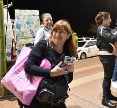 Foto de la galería: Con gran energía estudiantil y la hinchada a pleno: la estudiantina vivió su última noche de calle