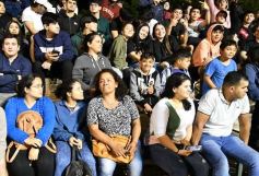 Foto de la galería: Con gran energía estudiantil y la hinchada a pleno: la estudiantina vivió su última noche de calle
