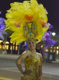 Foto de la galería: Con gran energía estudiantil y la hinchada a pleno: la estudiantina vivió su última noche de calle