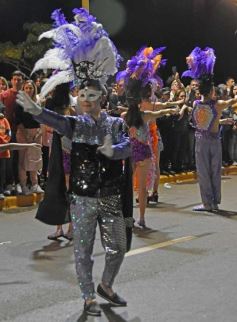 Foto de la galería: Estudiantina: otras postales que dejó la cuarta noche en la costanera