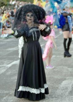 Foto de la galería: Estudiantina: otras postales que dejó la cuarta noche en la costanera