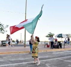 Foto de la galería: Estudiantina: otras postales que dejó la cuarta noche en la costanera