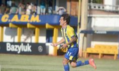 Foto de la galería: Con goleada en casa los auriazules sumaron su primer triunfo en el Regional Amateur