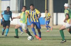 Foto de la galería: Con goleada en casa los auriazules sumaron su primer triunfo en el Regional Amateur