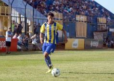 Foto de la galería: Con goleada en casa los auriazules sumaron su primer triunfo en el Regional Amateur