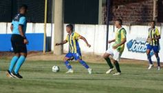 Foto de la galería: Con goleada en casa los auriazules sumaron su primer triunfo en el Regional Amateur