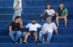 Foto de la galería: Con goleada en casa los auriazules sumaron su primer triunfo en el Regional Amateur