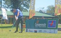 Foto de la galería: Abierto de Golf: el título en la tierra colorada fue para el puntano Puma Domínguez