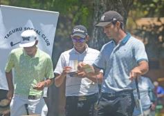 Foto de la galería: Abierto de Golf: el título en la tierra colorada fue para el puntano Puma Domínguez