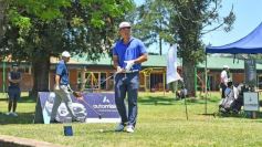Foto de la galería: Abierto de Golf: el título en la tierra colorada fue para el puntano Puma Domínguez