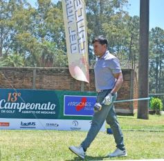 Foto de la galería: Abierto de Golf: el título en la tierra colorada fue para el puntano Puma Domínguez