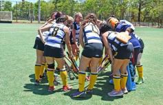 Foto de la galería: Las chicas del Hockey Nacional hicieron rodar la bocha en la capital misionera