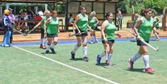 Foto de la galería: Las chicas del Hockey Nacional hicieron rodar la bocha en la capital misionera