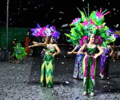 Foto de la galería: Show de Scolas: con un público colmado los estudiantes se despidieron de la estudiantina posadeña