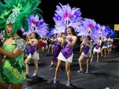 Foto de la galería: Show de Scolas: con un público colmado los estudiantes se despidieron de la estudiantina posadeña