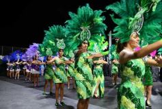 Foto de la galería: Show de Scolas: con un público colmado los estudiantes se despidieron de la estudiantina posadeña