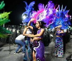 Foto de la galería: Show de Scolas: con un público colmado los estudiantes se despidieron de la estudiantina posadeña