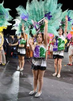 Foto de la galería: Show de Scolas: con un público colmado los estudiantes se despidieron de la estudiantina posadeña
