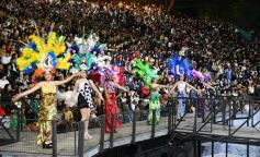 Foto de la galería: Show de Scolas: con un público colmado los estudiantes se despidieron de la estudiantina posadeña