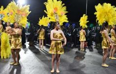 Foto de la galería: Show de Scolas: con un público colmado los estudiantes se despidieron de la estudiantina posadeña